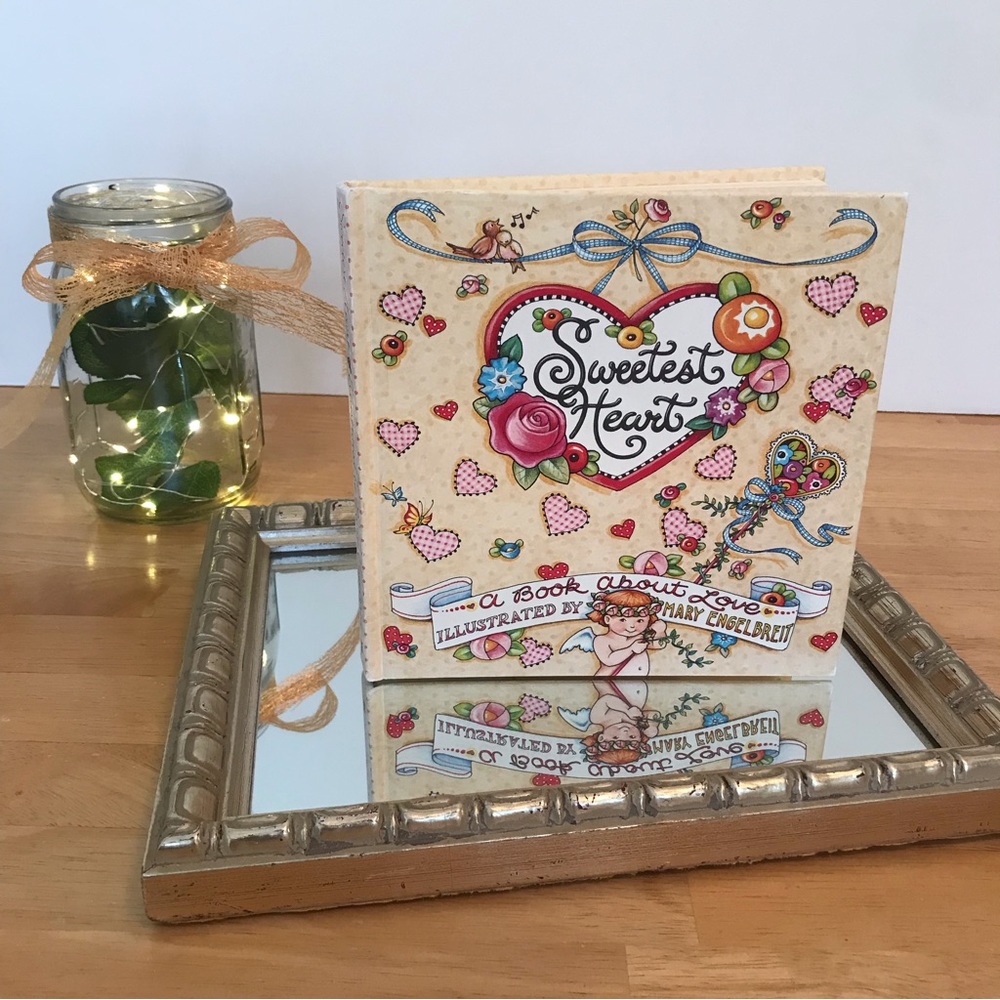 Sweetest Heart Book Illustrated By Mary Engelbreit A Book About Love Valentine